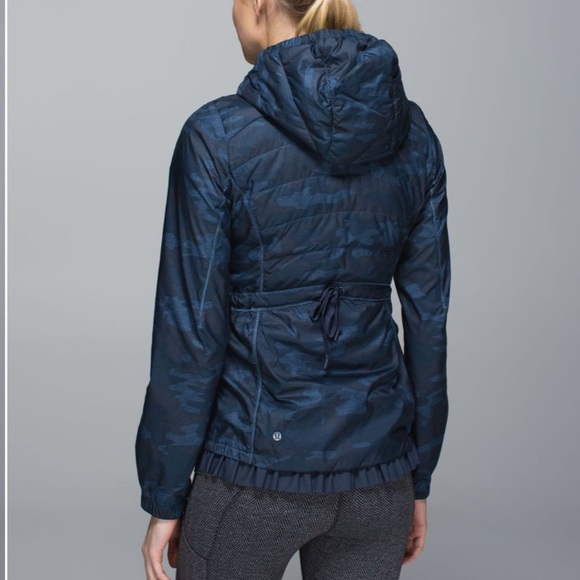 Lululemon Spring Fling Puffy Windbreaker - Picture 3 of 9